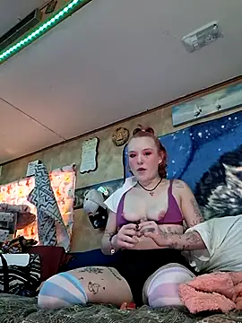 Snapshot of Tastybabe22 chatting on June 10, 6:20 pm Tastybabe22 online show from June 10, 6:20 pm