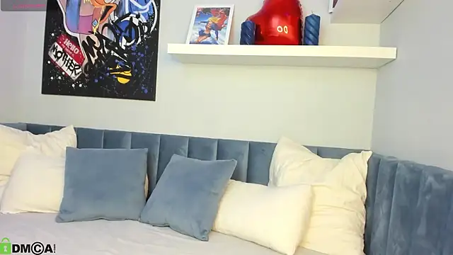 Eva Anderson online show from February 28, 1:05 am