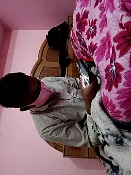 Cutiepie91 online show from January 17, 3:15 pm