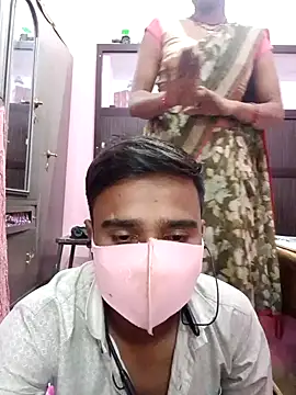 Cutiepie91 online show from March 7, 3:50 pm