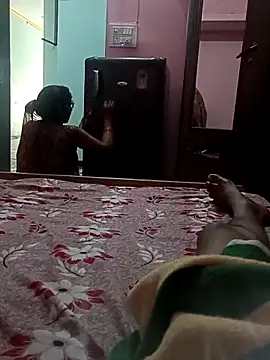 Cutiepie91 online show from June 12, 4:10 am