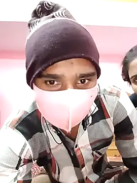 Cutiepie91 online show from February 6, 3:30 pm