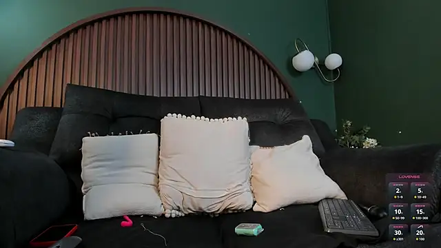 Alhan Twink online show from February 22, 5:10 am