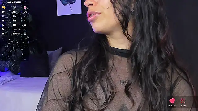 Snapshot of Noaah25_ chatting on February 8, 3:48 am Noaah25 online show from February 8, 3:48 am