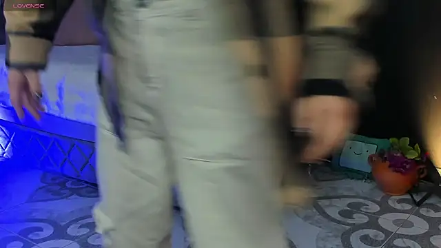 Snapshot of Noaah25_ chatting on February 27, 3:29 am Noaah25 online show from February 27, 3:29 am