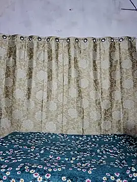 Forest Queen online show from February 6, 5:31 pm