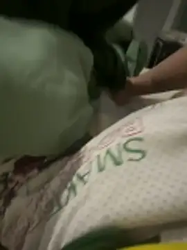 Snapshot of Tom32828 chatting on February 21, 6:26 am Tom32828 online show from February 21, 6:26 am