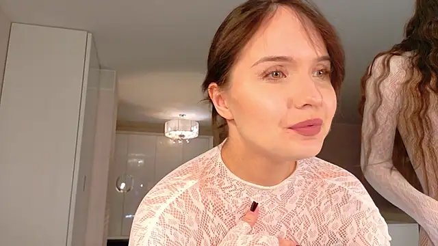 holly sexxxsirens  online show from April 9, 5:53 am