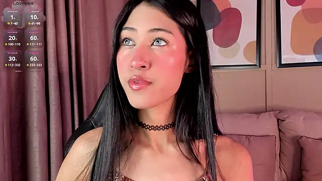 internett sweetheart online show from May 15, 6:33 am