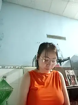 Famrita online show from February 9, 1:31 pm