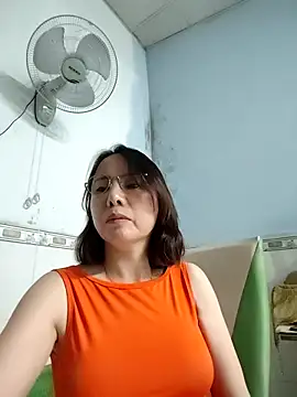 Famrita online show from February 19, 3:42 pm