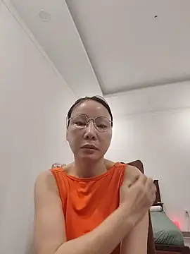 Famrita online show from May 25, 11:47 pm