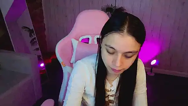 Kim Bless online show from March 6, 1:55 am