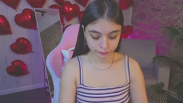 Kim Bless online show from March 28, 1:39 am