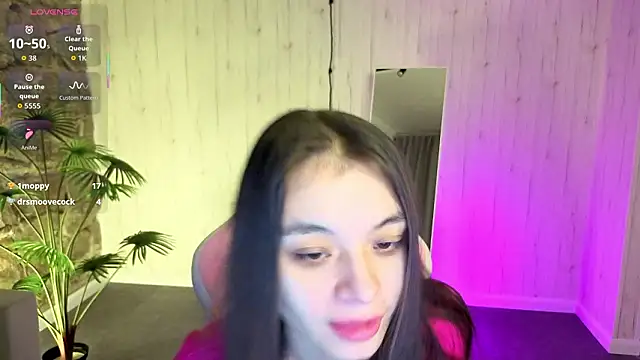 Kim Bless online show from February 12, 1:27 am