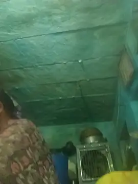 Snapshot of priyasharma899 chatting on March 14, 1:22 am priyasharma899 online show from March 14, 1:22 am