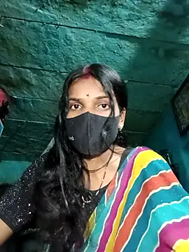 Snapshot of priyasharma899 chatting on February 8, 3:32 pm priyasharma899 online show from February 8, 3:32 pm