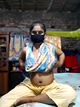 Hot Sweeti online show from April 18, 11:12 am