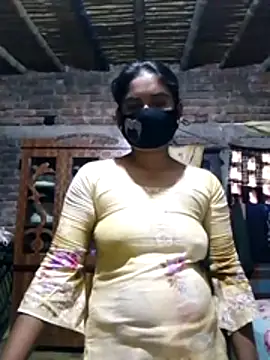 Hot Sweeti online show from March 6, 6:19 am