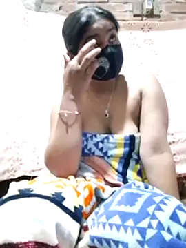 Hot Sweeti online show from February 6, 10:55 am