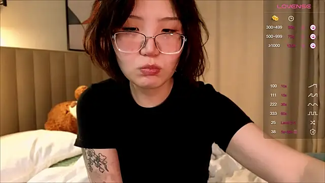 nullgirl online show from February 16, 3:27 am