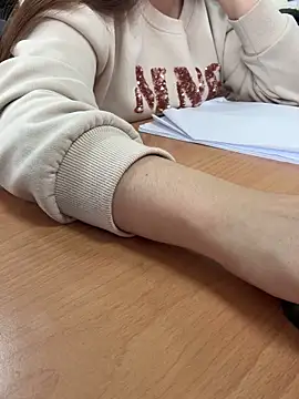 Donna9696 online show from February 7, 1:57 am