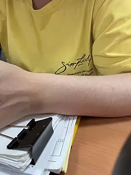 Donna9696 online show from April 2, 1:24 am