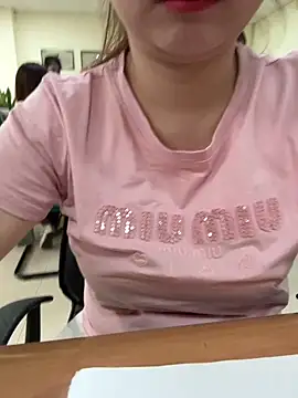 Donna9696 online show from April 14, 12:48 am