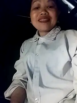 Sam-cute online show from April 16, 11:40 pm