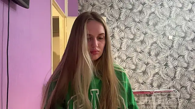 FelicidadChiariello online show from January 15, 1:36 pm