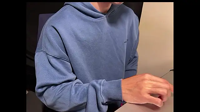 Snapshot of hao105 chatting on February 20, 2:52 pm hao105 online show from February 20, 2:52 pm