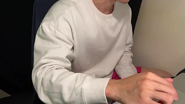 Snapshot of hao105 chatting on February 15, 3:44 pm hao105 online show from February 15, 3:44 pm