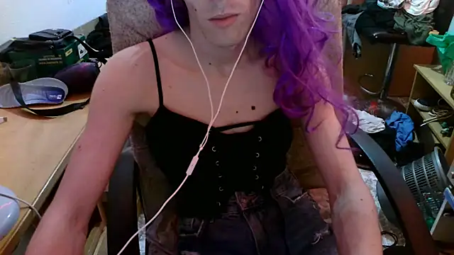 DairaSissy online show from June 23, 5:55 pm