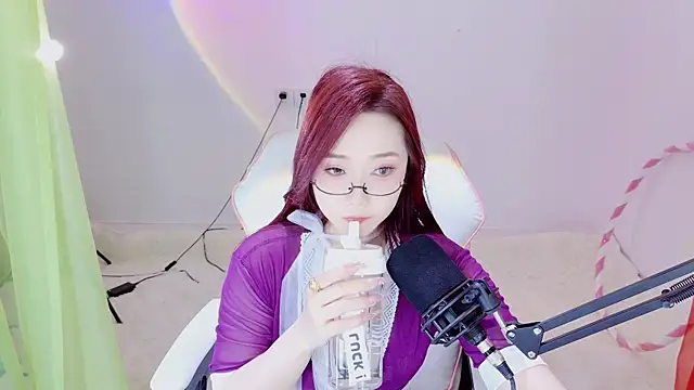 luna-168 online show from May 9, 9:12 am