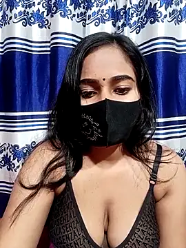 Red-Bird2 online show from February 28, 4:12 am