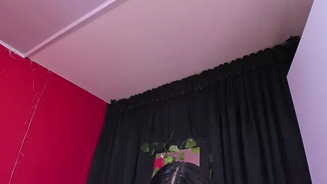 ailyn-moretti online show from March 14, 1:11 am