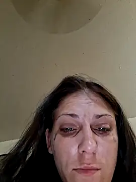 LadySn0w26 online show from March 7, 6:02 pm