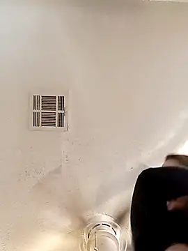 LadySn0w26 online show from February 17, 5:43 pm