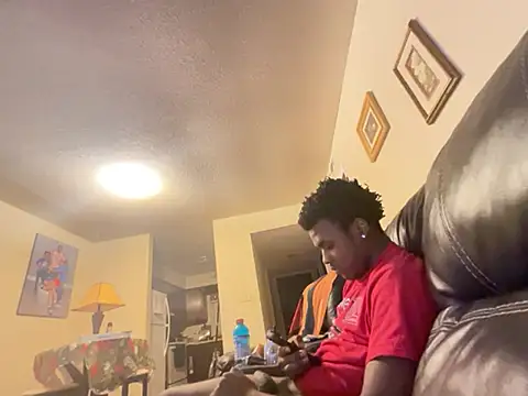 Bigdicktrick227 online show from February 19, 8:00 am