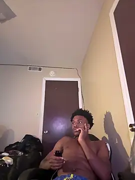 Bigdicktrick227 online show from May 17, 11:05 pm