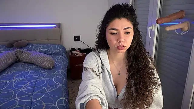 ladymelon online show from February 5, 8:21 am