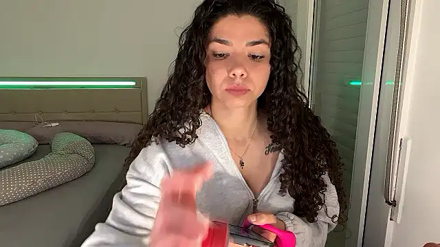 ladymelon online show from April 3, 5:14 am