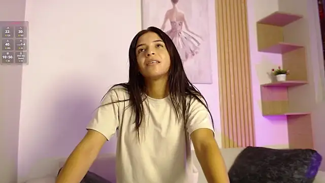 chloe peach  online show from April 7, 12:07 pm