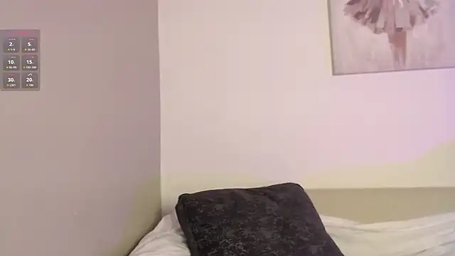 chloe peach  online show from March 31, 1:02 pm