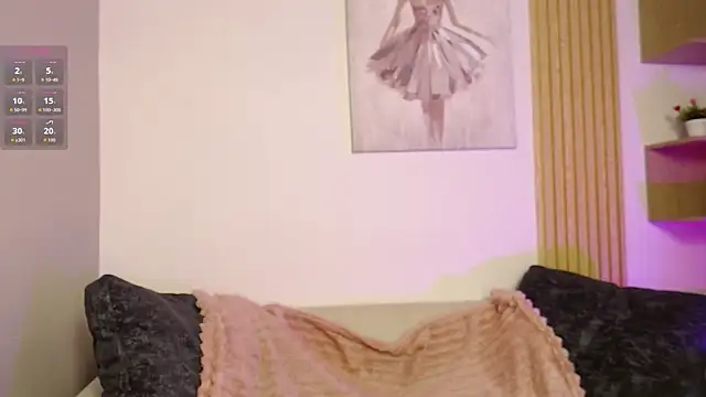 chloe peach  online show from April 14, 12:54 pm