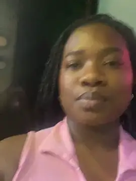 Snapshot of chanellmontes3 chatting on July 9, 7:20 am chanellmontes3 online show from July 9, 7:20 am