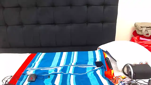 Sexy Baddie online show from February 18, 3:08 pm