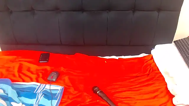 Sexy Baddie online show from February 7, 12:46 pm