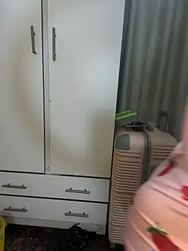 NaughtyShawdy online show from April 19, 12:06 pm