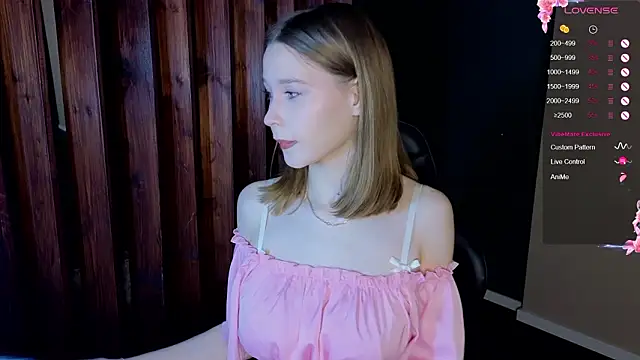 vickky shy online show from February 7, 5:21 pm